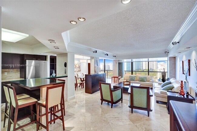 Foto del edificio - 19667 Turnberry Way