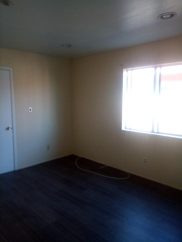 Bedroom #1 - 11747 S Vermont Ave