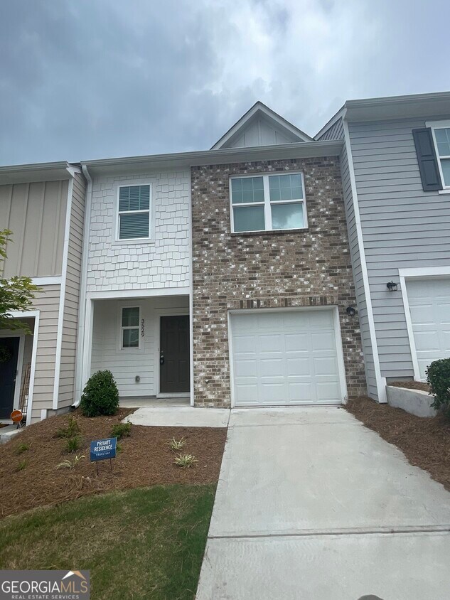 Primary Photo - 35299 Condor Ct