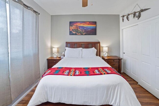 Foto del edificio - 603 Brookline Loop