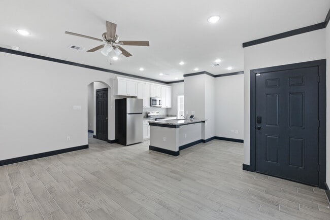 Sala de estar - 9412 Crofton St