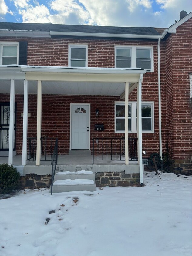 Primary Photo - Fully renovated three bedroom house