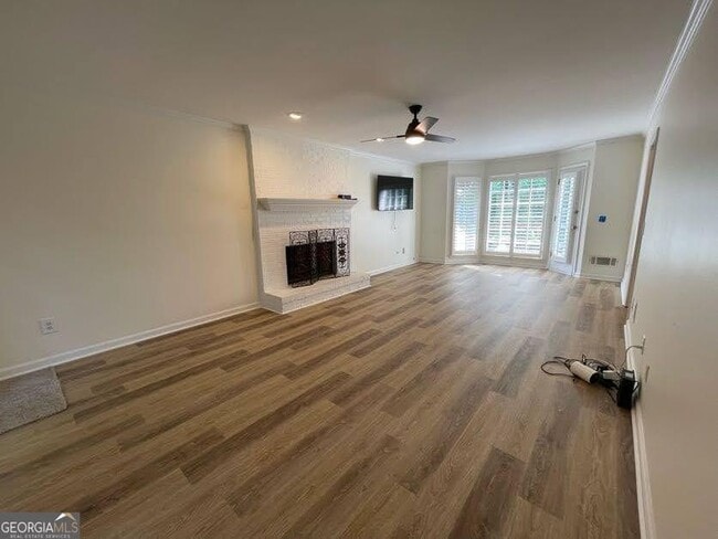 Building Photo - 1502 Eryn Cir