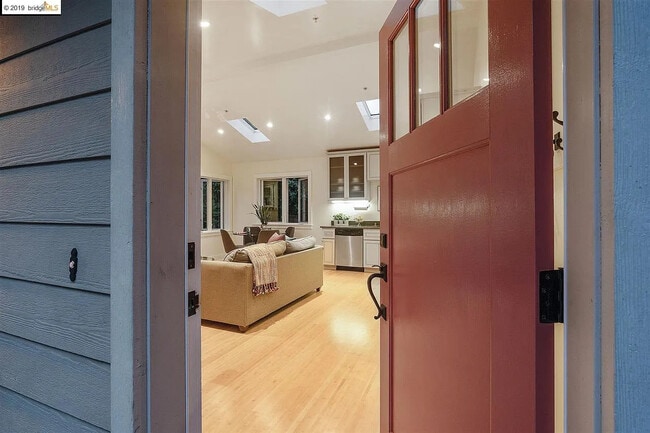 Building Photo - Sunny 1BR with Private Patio, In-Unit Laundry & Carport — Prime Berkeley Location