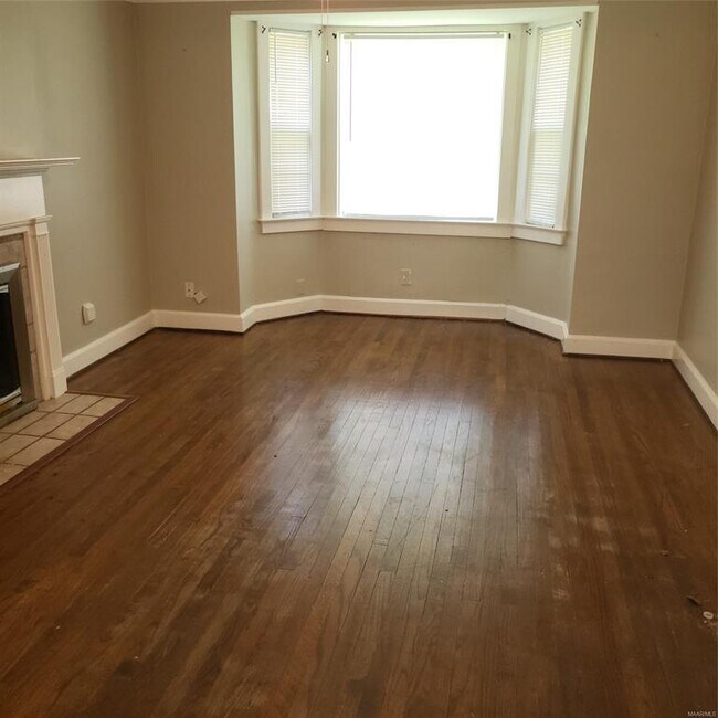 Foto del edificio - 3747 Narrow Lane Rd