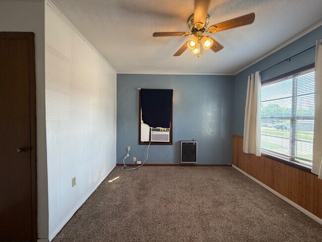 Foto del edificio - 1 Bedroom Apartment for Lease!!