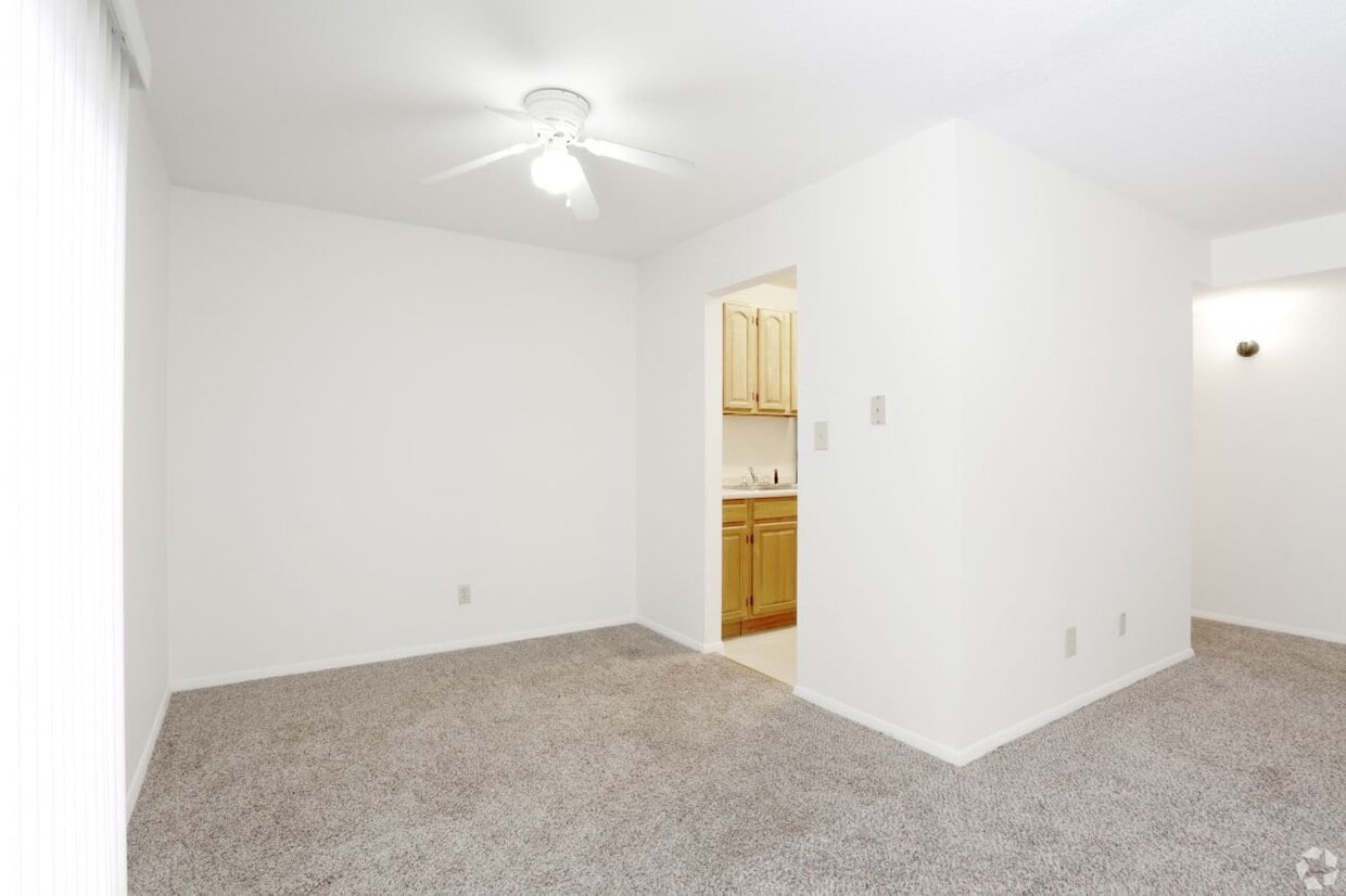 Foto del edificio - 908 N Broadway Ave