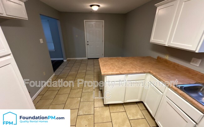 Foto del edificio - 4136 Hampton Manor Cove