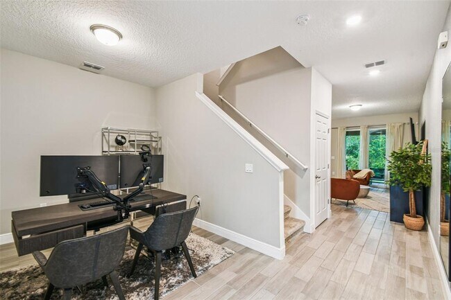 Foto del edificio - 1447 Broad Wing Ln