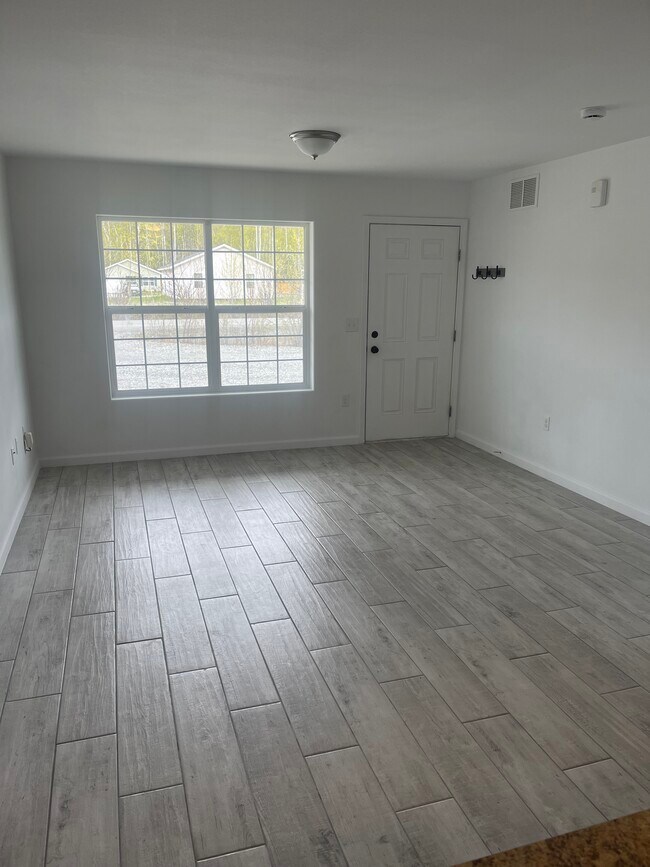 Living Room - 4096 W Marble Way