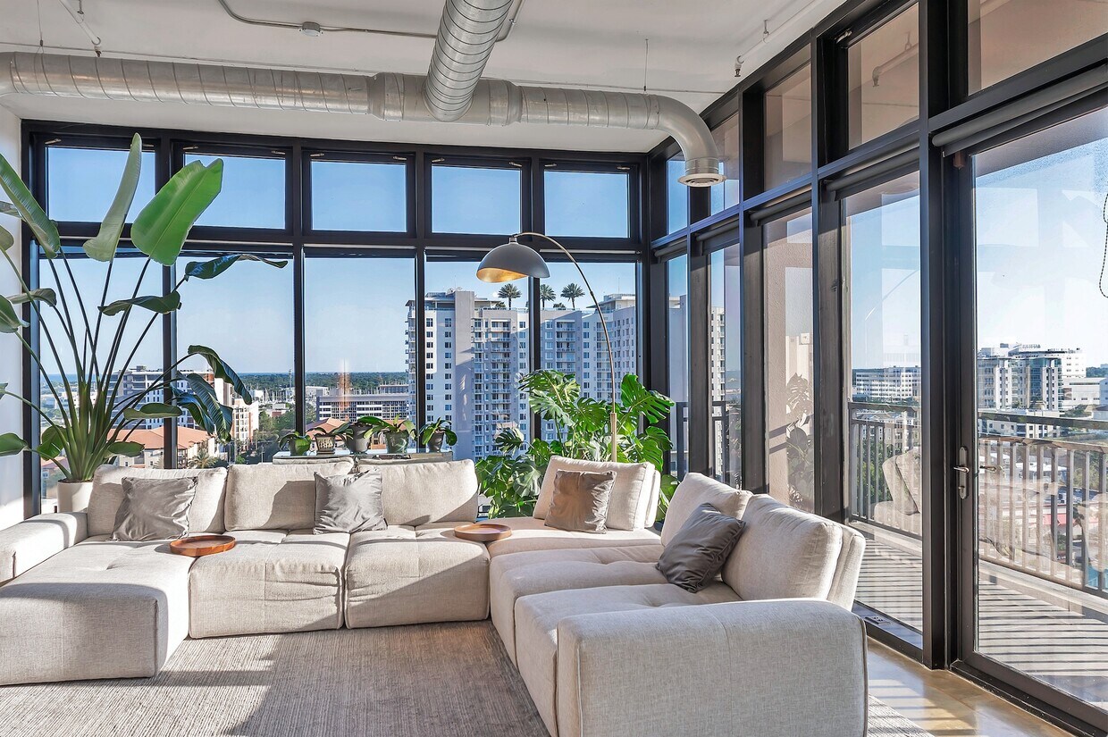 Foto principal - 175 2nd St S
