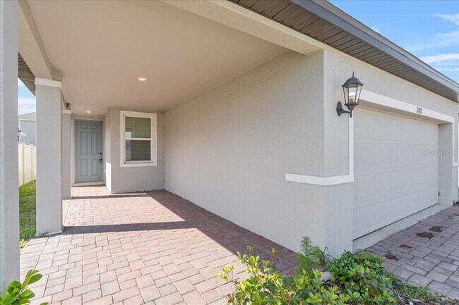 Building Photo - 2702 San Marco Wy