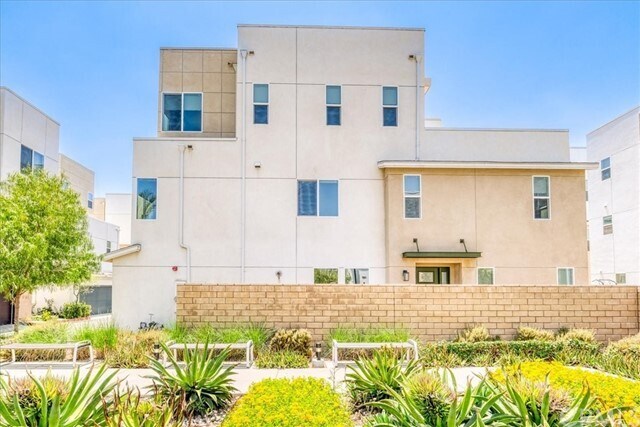 Building Photo - 3635 Jackson Way