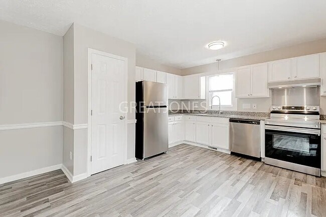 Foto del edificio - 6431 Applewhite Rd