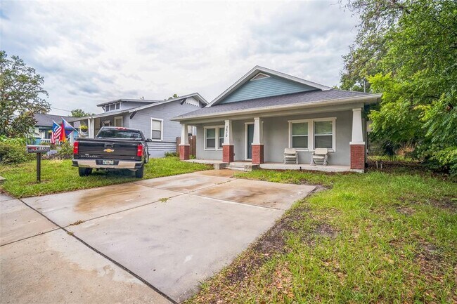 Foto del edificio - 3610 N Tampa St