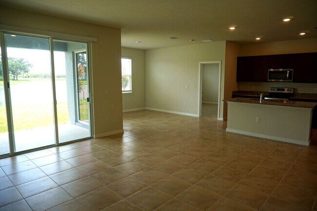 Building Photo - 5060 Sparkling Water Wy