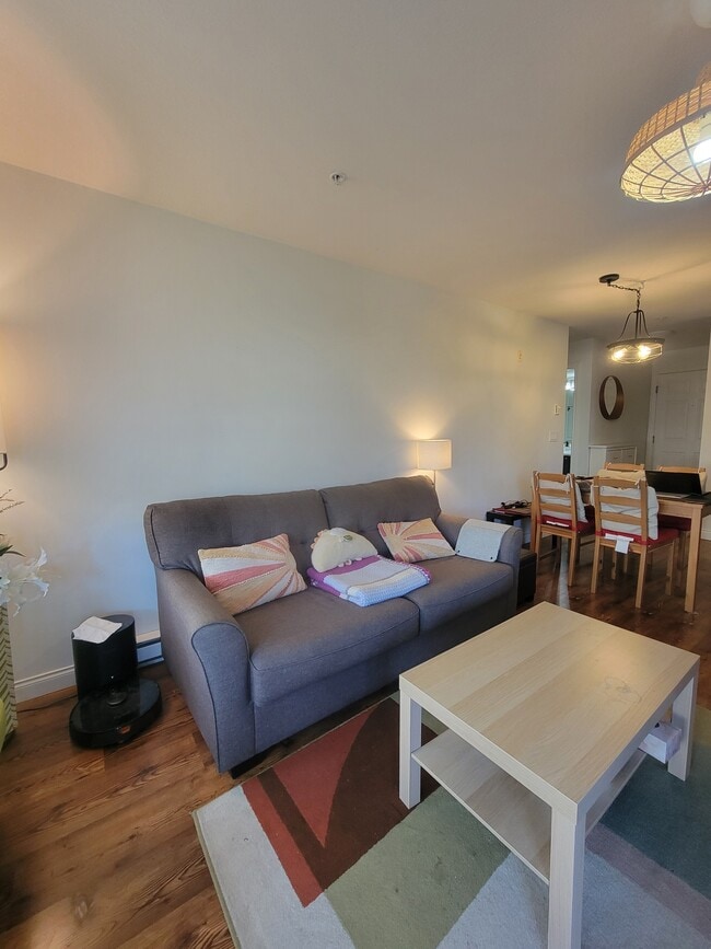 Building Photo - 5474-5474 198 St