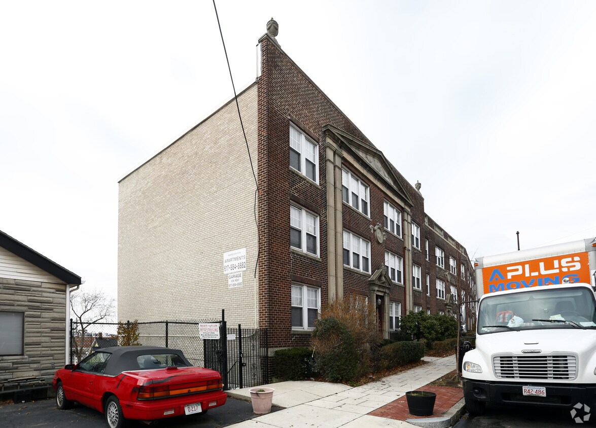 Harborview Apartments Apartments in Chelsea, MA