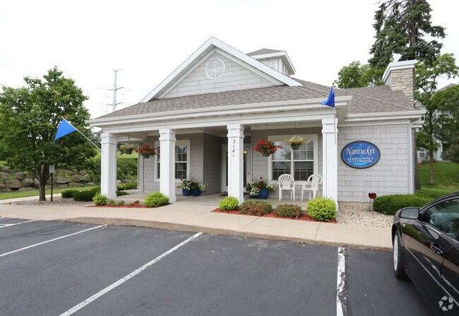 Nantucket Office - Nantucket Apartments