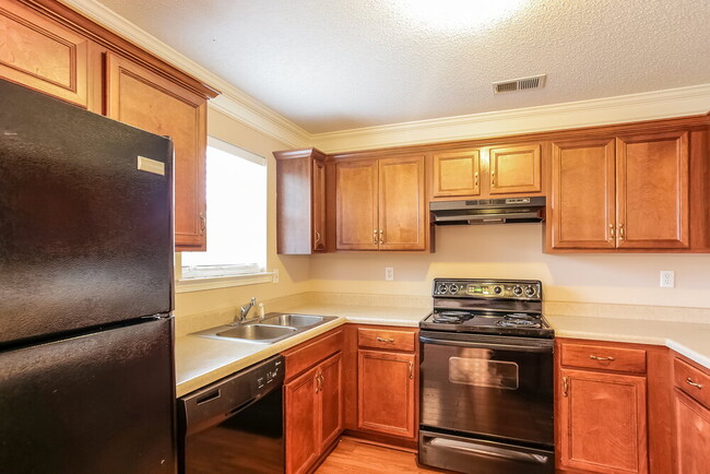 Building Photo - 4499 Shadow Ridge Dr
