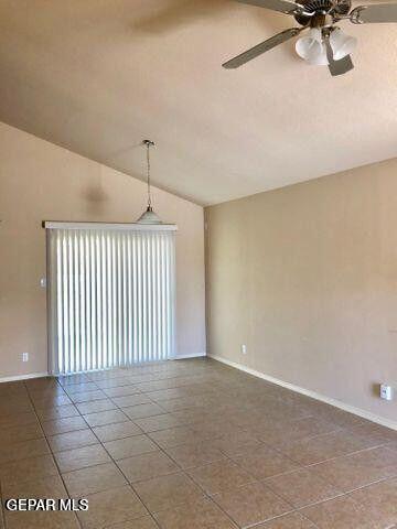 Foto del edificio - 12877 Hueco Mine Dr