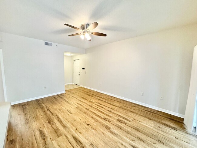 Foto del edificio - ** FAIRWAY PRESERVE ** 2 BED / 2 BATH COND...