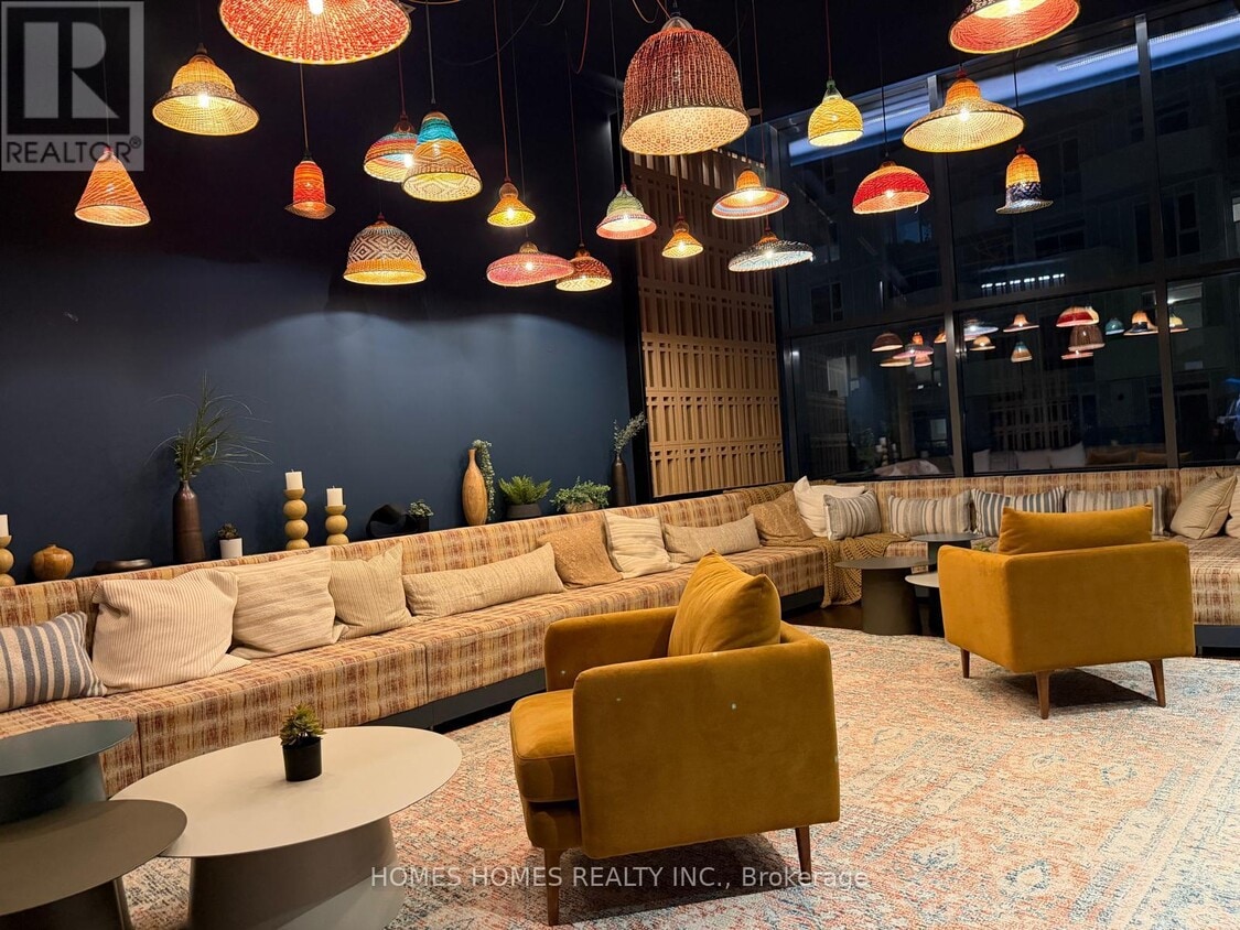 Primary Photo - 474 Caldari Rd