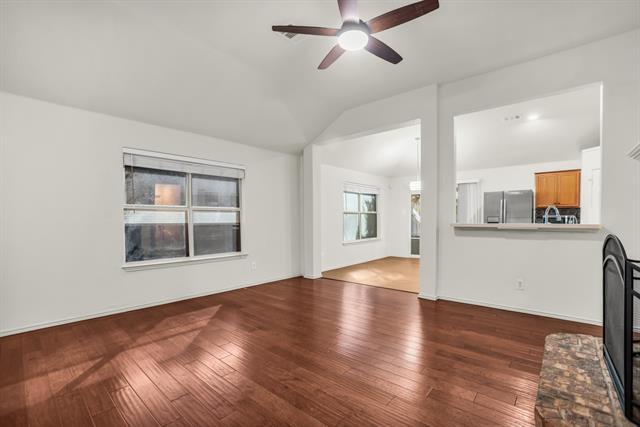 Foto del edificio - 9017 Hampton Ct