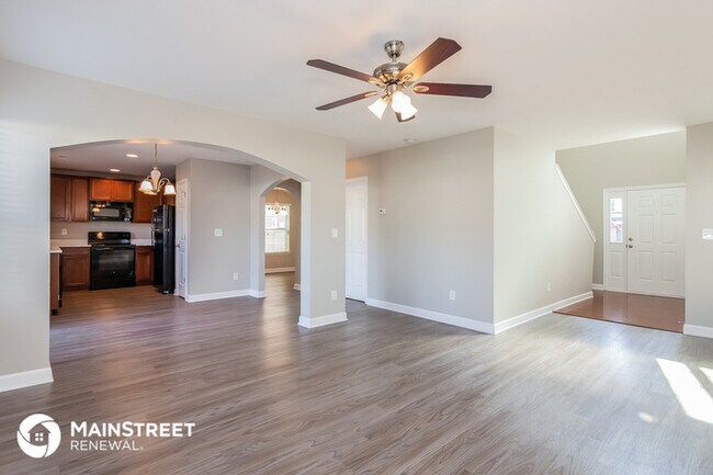 Foto del edificio - 706 Lumber Ln