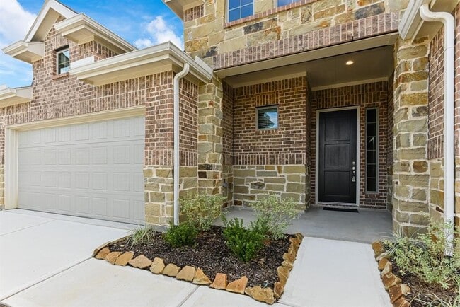 Building Photo - 8426 Bay Orchard Dr