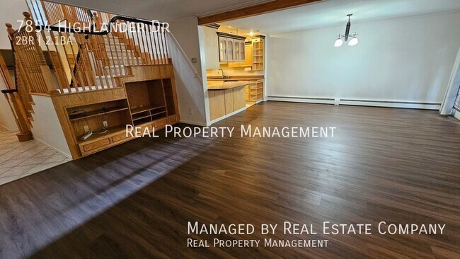 Building Photo - Spacious Anchorage Two Bed Townhome with O...