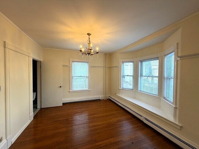 Foto del edificio - 47 Lyman Ave