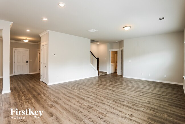 Building Photo - 3200 Camden Ct