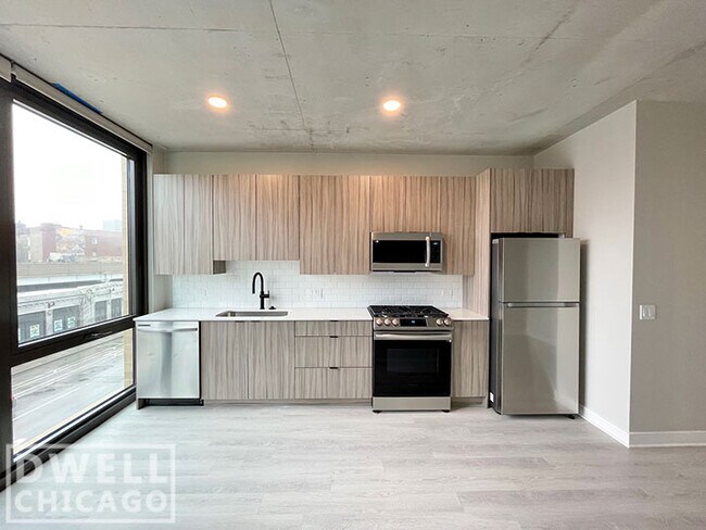 Foto del edificio - 4725 N Sheridan Rd