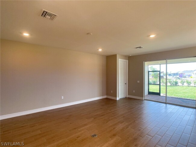 Building Photo - 404 Coral Reef Pl