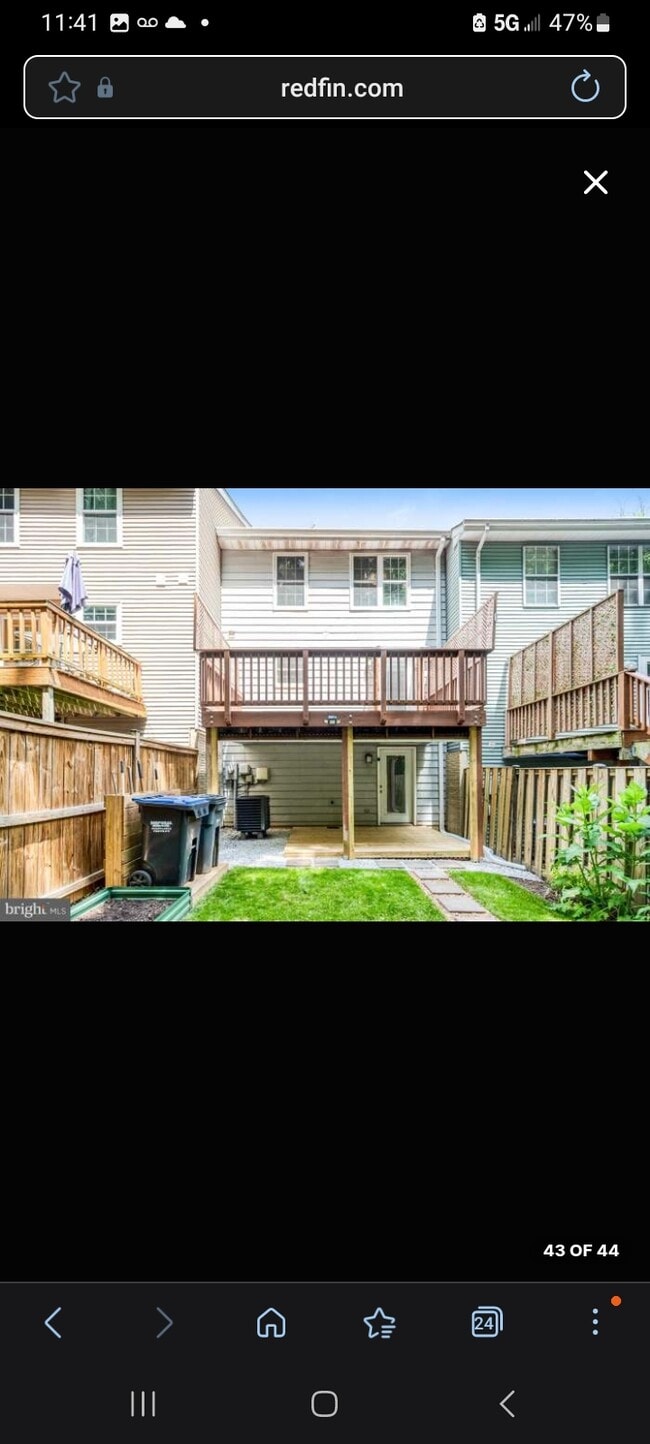 Own compound - 15242 Streamside Ct