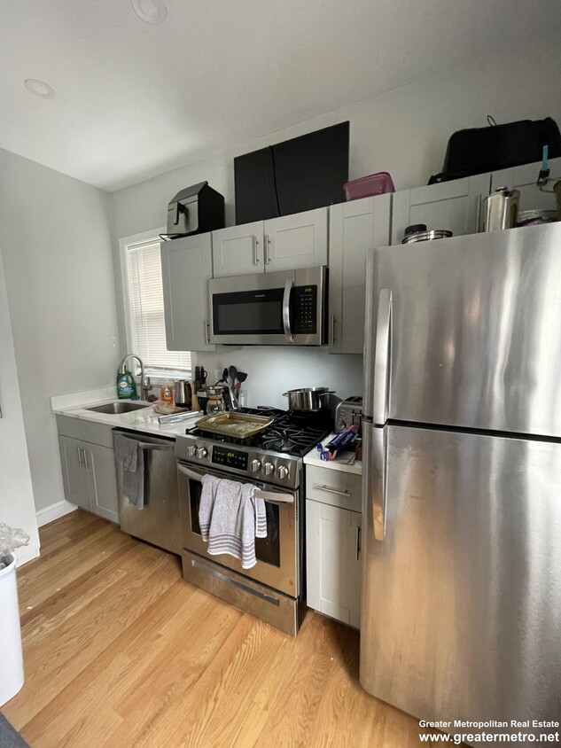 Primary Photo - 168 N St