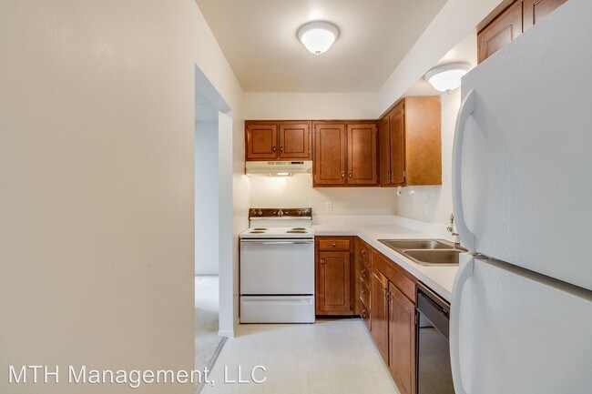 Building Photo - 2 br, 1 bath Apartment - 763 West Shepherd