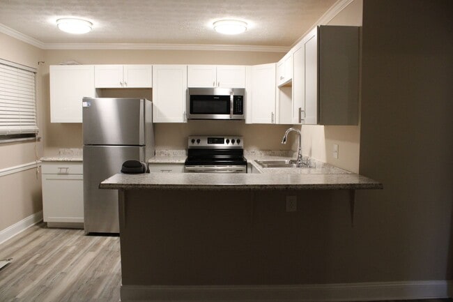 Photo - Fountain Place - 2BD/1BA ready for FALL 2026 move in! Apartment