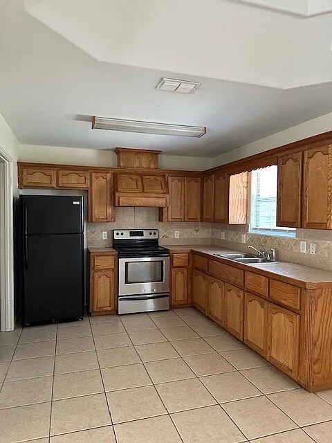Building Photo - 1610 Star Ruby Dr