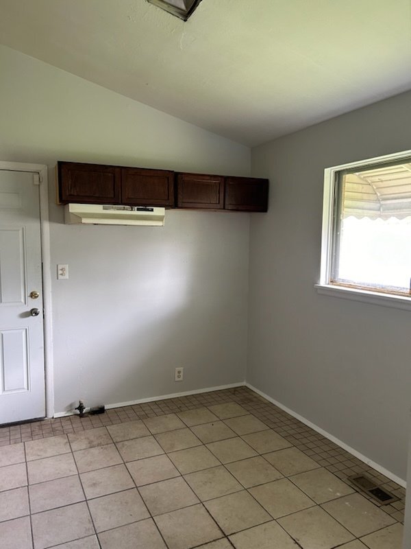 Foto del edificio - Property in Mt Morris (Section 8 ready)