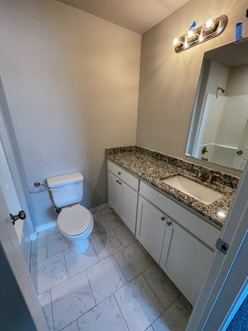 Foto del edificio - 2737-2733 Ginger Ct