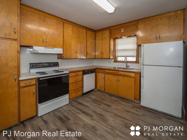 Foto del edificio - 3 br, 2 bath House - 2001 S 60th St