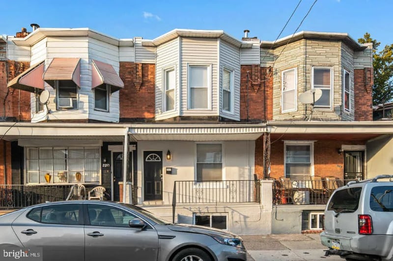 Primary Photo - 2100 Mifflin St