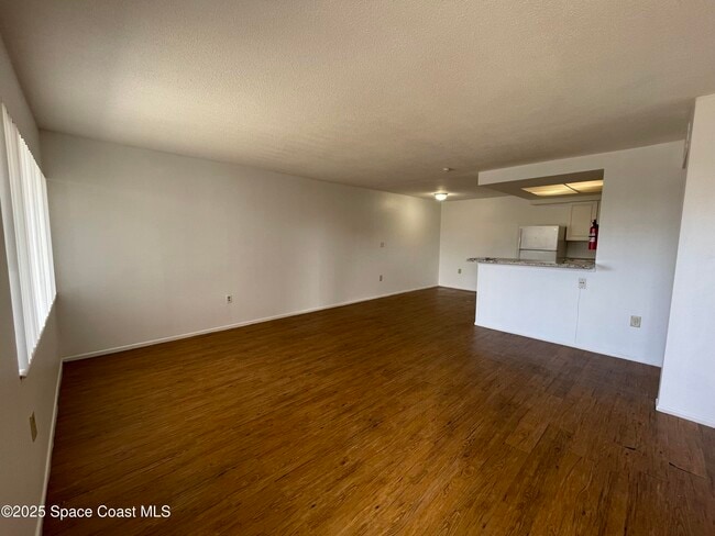 Foto del edificio - 800 N Fiske Blvd