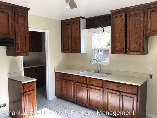 Foto del edificio - 2 br, 1 bath House - 25561 E. Amanda St