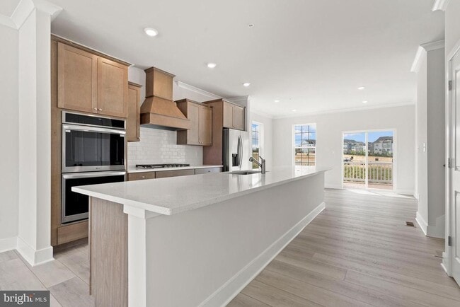 Building Photo - 520 Downswing Rd