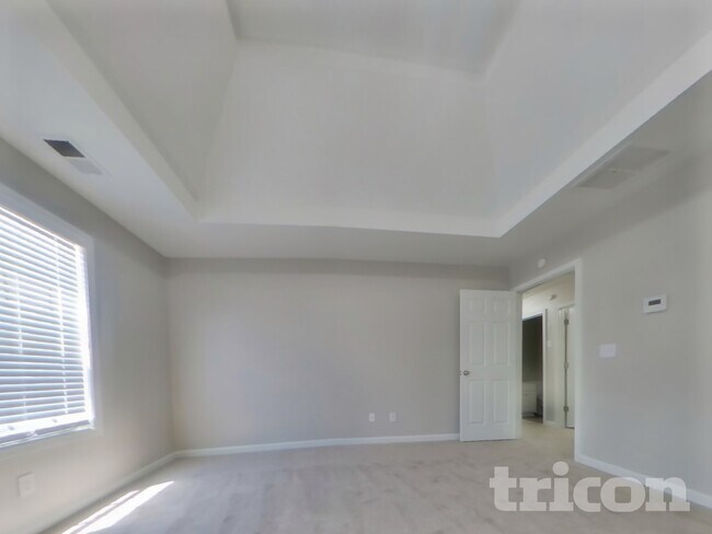 Foto del edificio - 504 Hillcrest Cross Rd