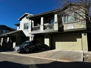 Building Photo - 12929 Grant Cir E