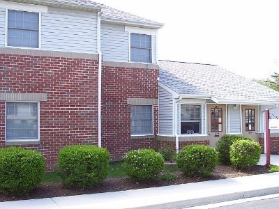 Building Photo - 707 Poplar St